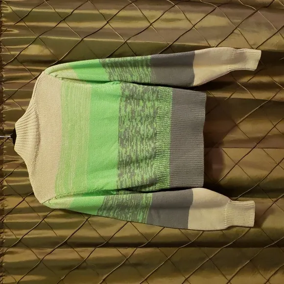 NWOT- Baum und Pferdgarten ‘Caroleen’ Cropped Sweater
