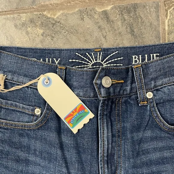 NWT Adriano Goldschmied Daily Blue Manya Classic Straight Leg Jean $285