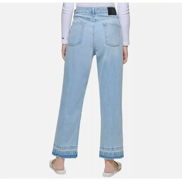 NWT  Dkny Jeans Distressed Frayed Hem Straight Leg Jeans 32/14