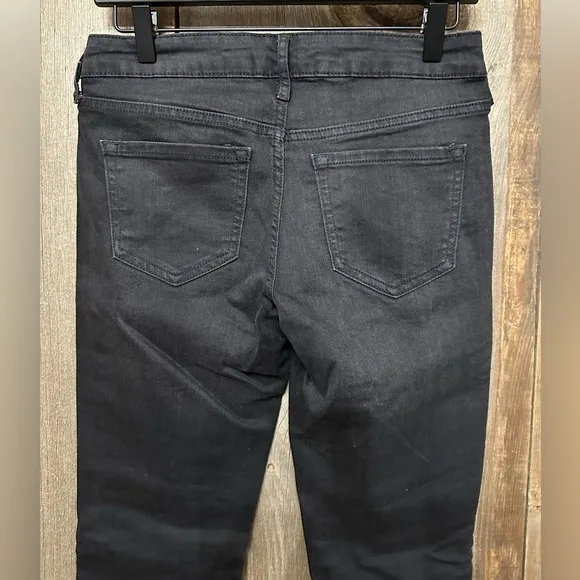 Old Navy Low Rise Rockstar Moto Skinny Jeans in Black Size 4 Regular
