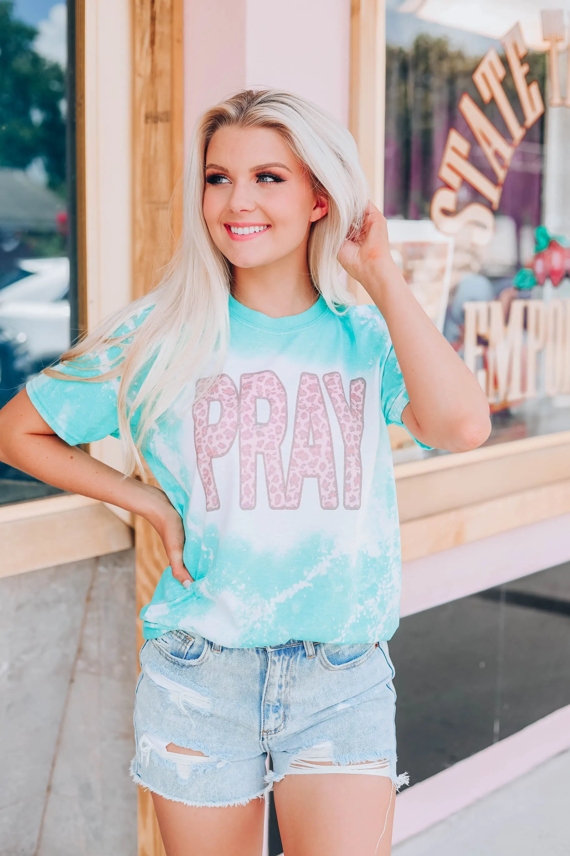 "Pray" Bleach Wash Graphic Tee - Mint