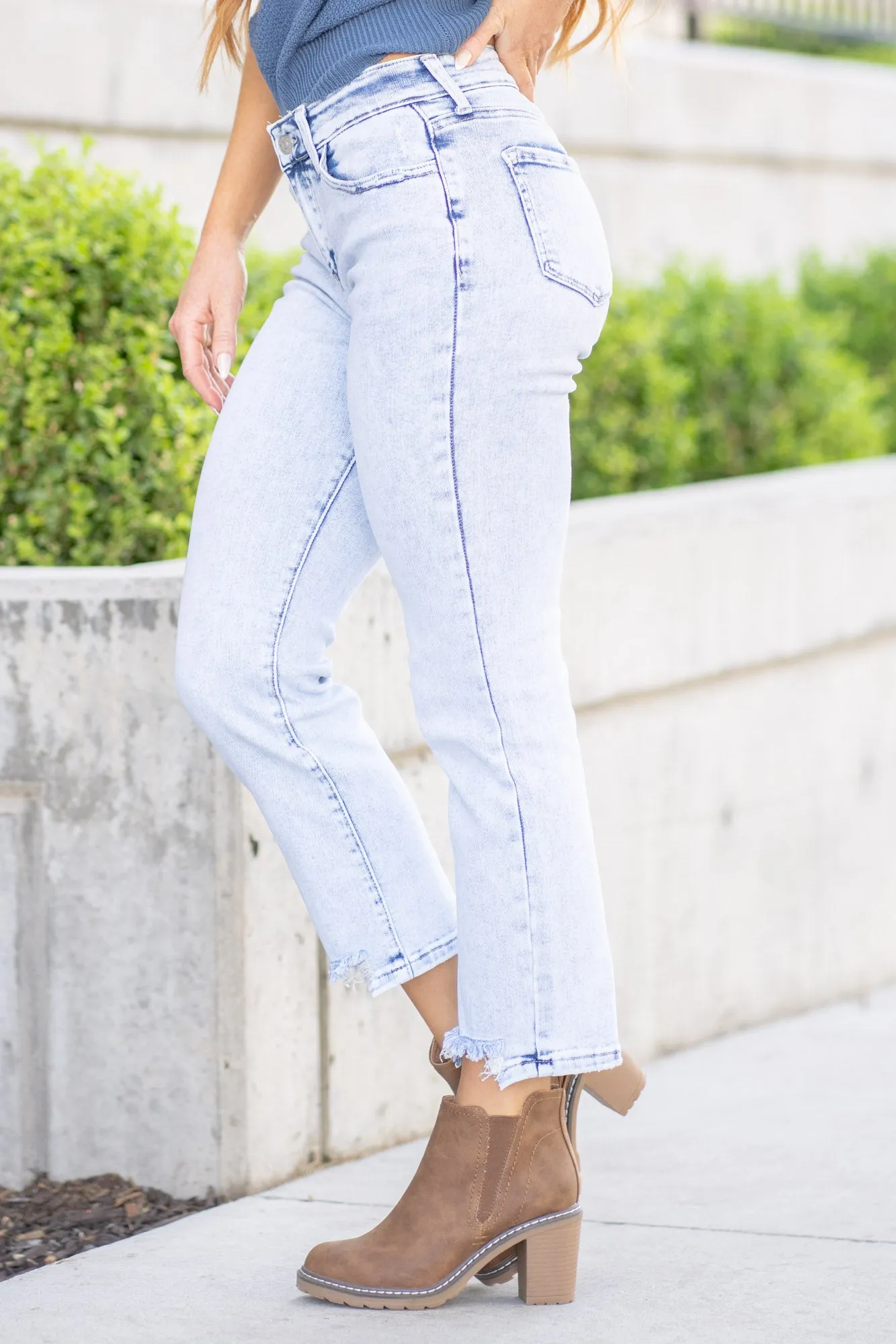 Sienna Mid Rise Cropped Straight Leg