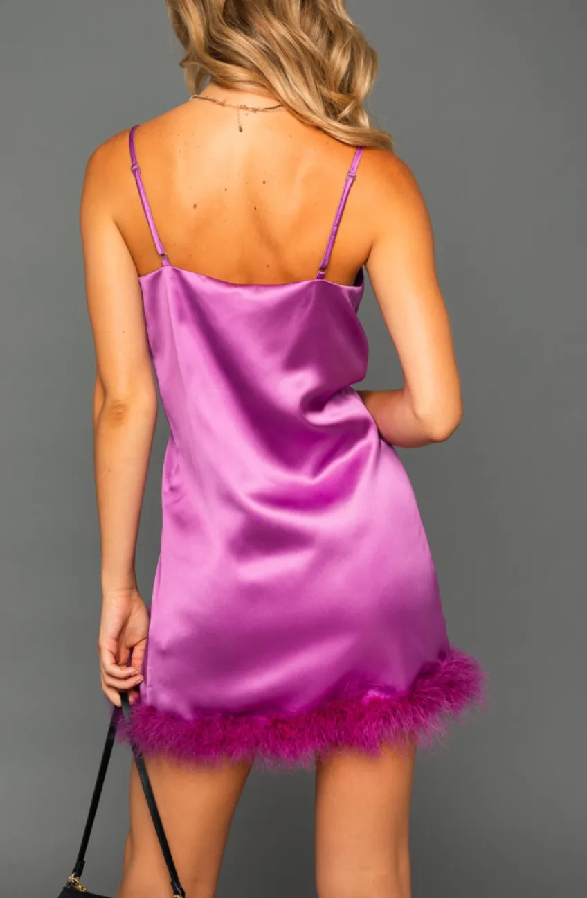 Sleeveless Feather Bottom Shift Dress