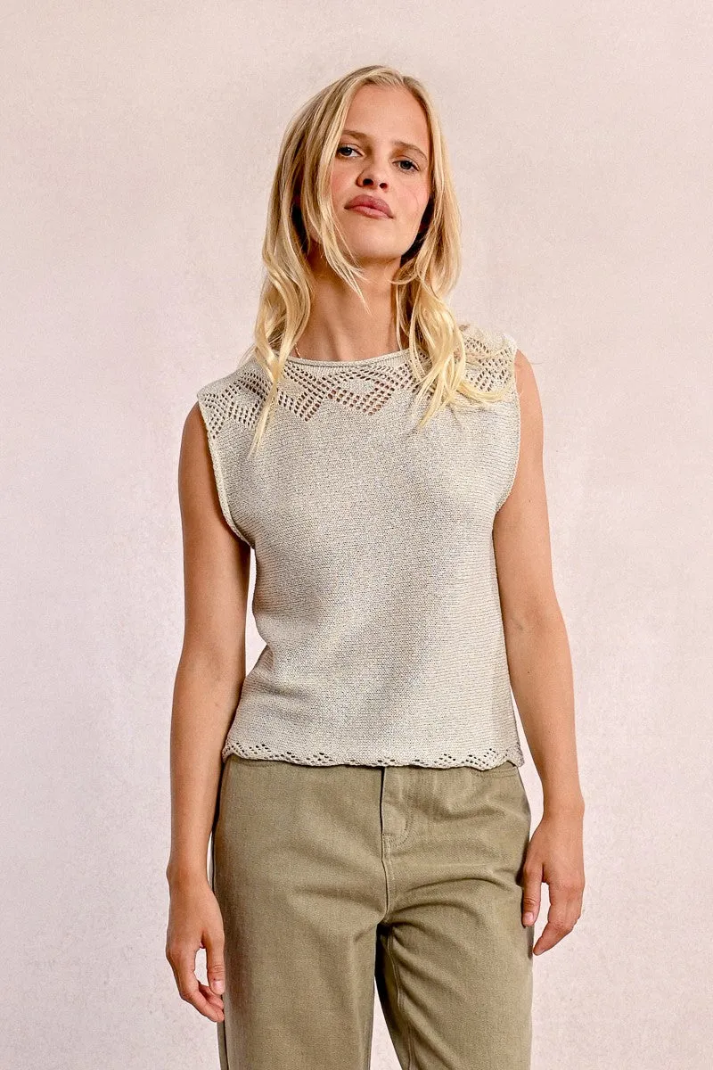 SLEEVELESS KNIT SWEATER