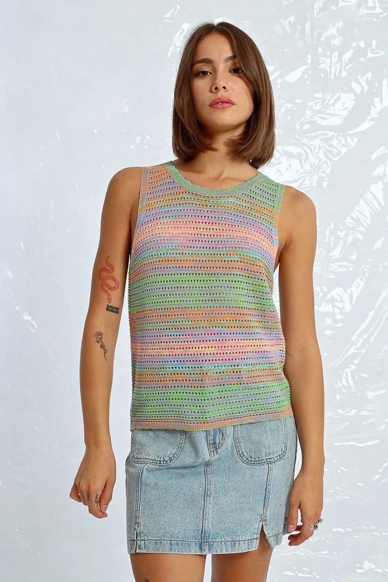 SLEEVELESS KNIT SWEATER