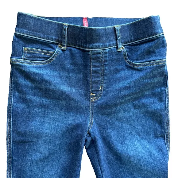 Spanx Flare Leg Pull-On Jeans Size S