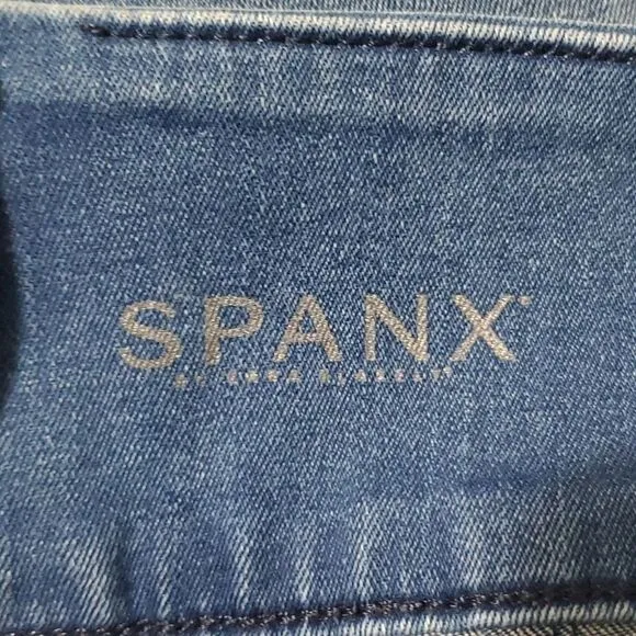 SPANX Signature Waist Ankle Skinny High Rise Back Zipper Jeans