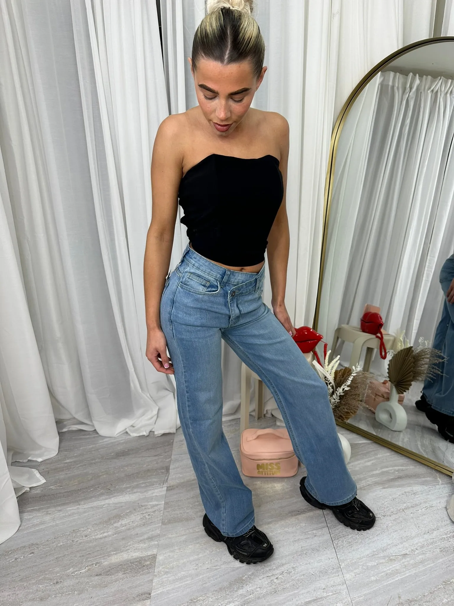 Straight leg dipped button viral denim blue jeans