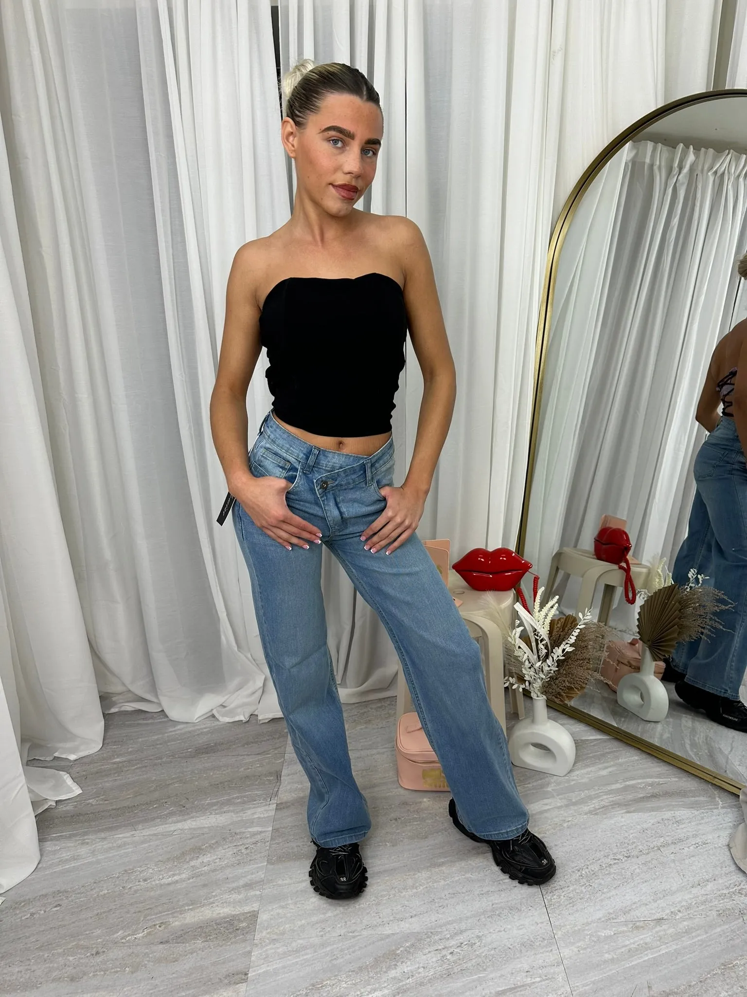 Straight leg dipped button viral denim blue jeans