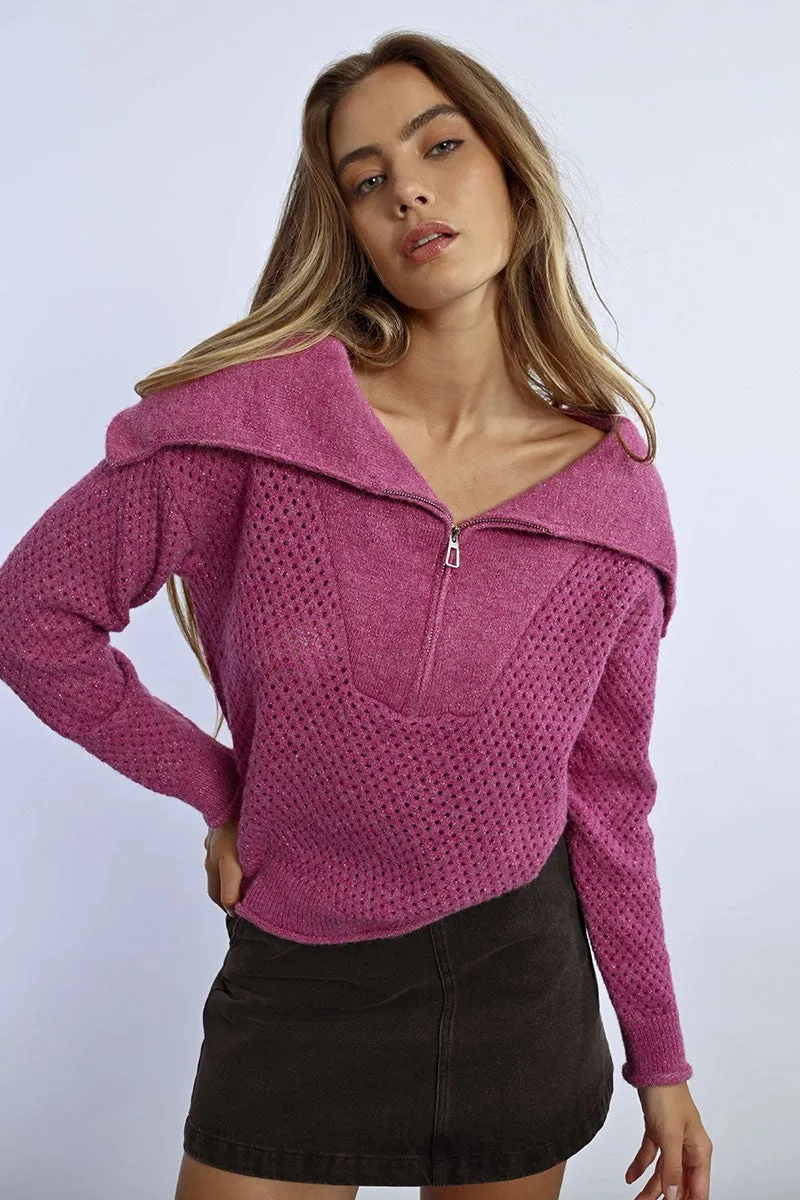 SWEATER WITH WIDE TRUCKER COLLAR