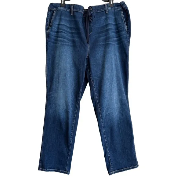 TORRID Weekend Boyfriend Straight Supersoft Casual Drawstring Waist Jeans 5T NWT