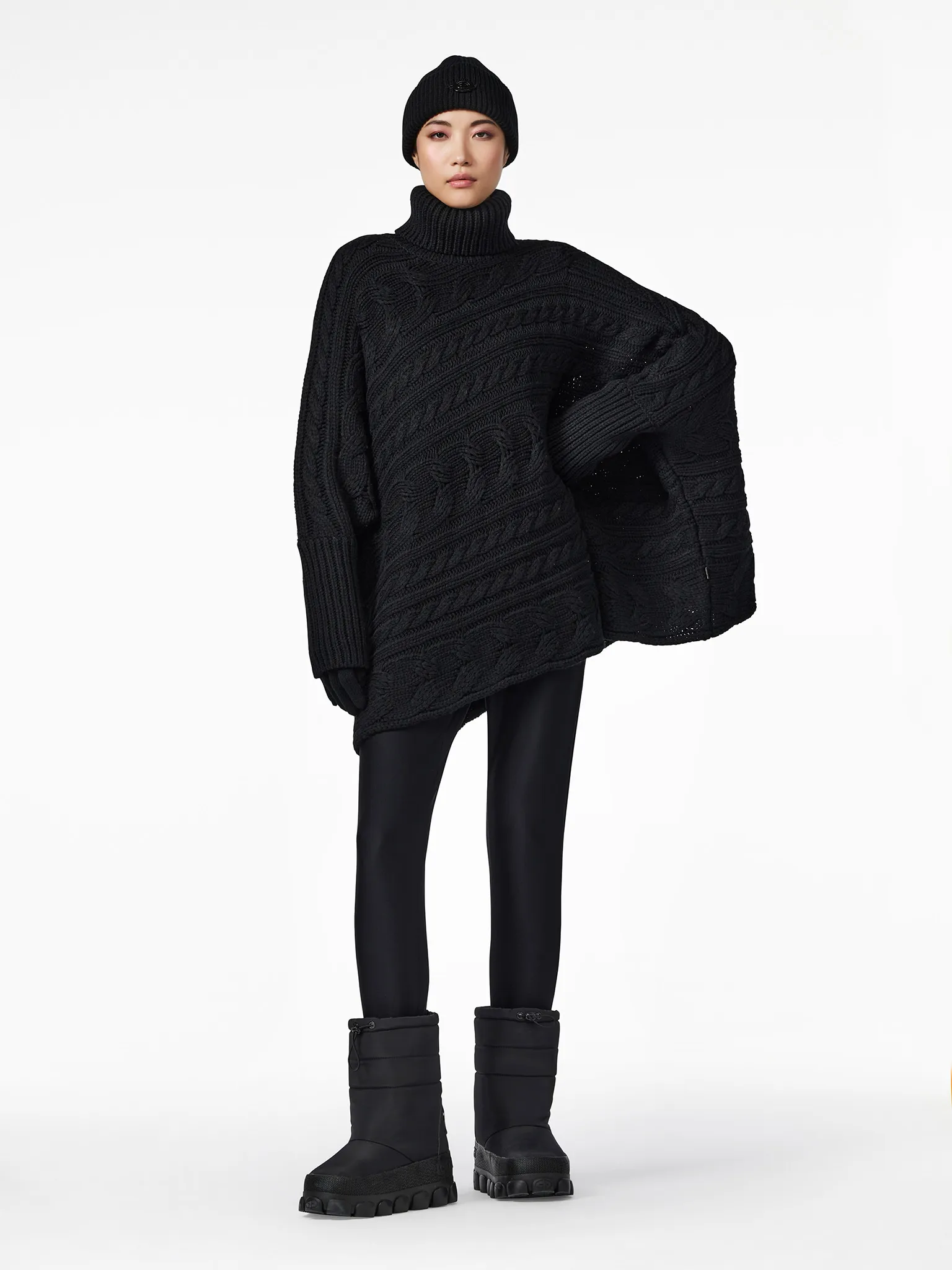 TWIST oversize knit sweater