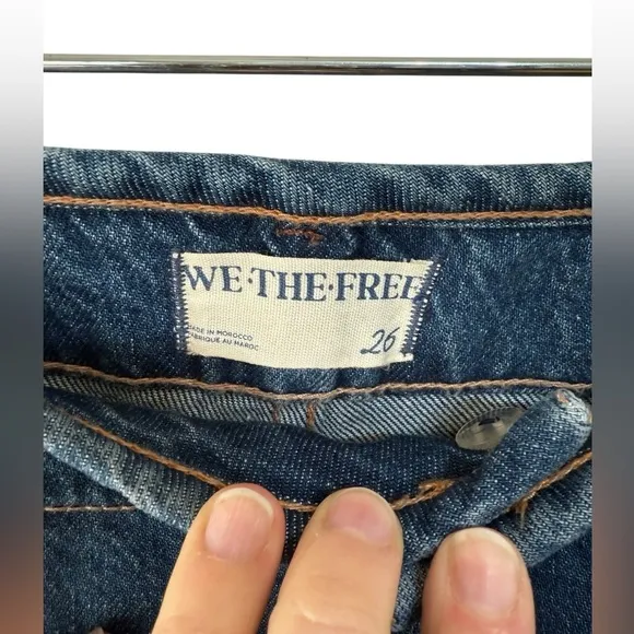We The Free People Harlow Wide Leg Jeans Rolling River Blue Mid Rise Size 26 NWT