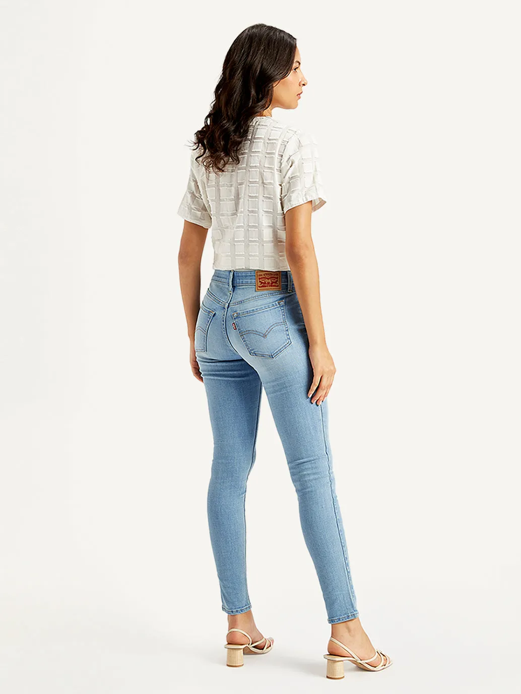 Women's 711 Light Blue Skinny Fit Mid Rise Jeans