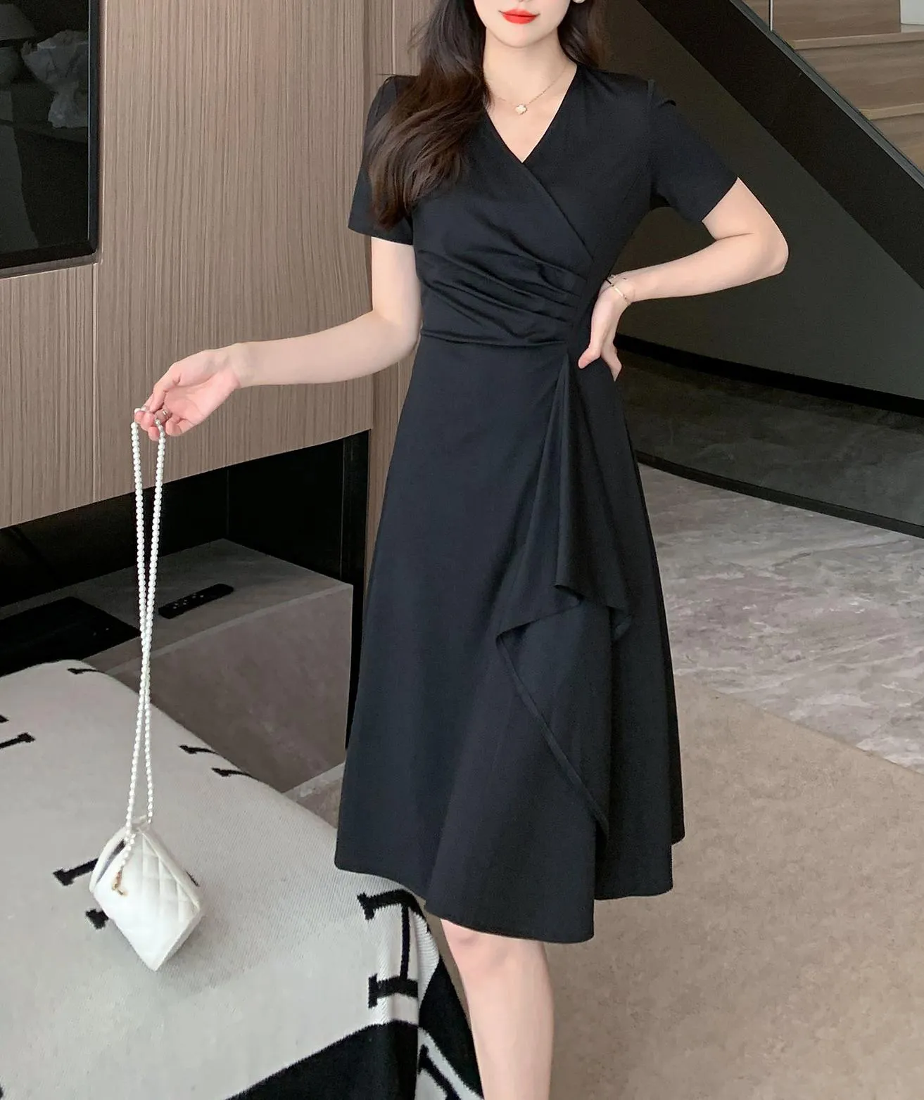 Women’s Chic Pleated Dress for a Flattering Silhouette