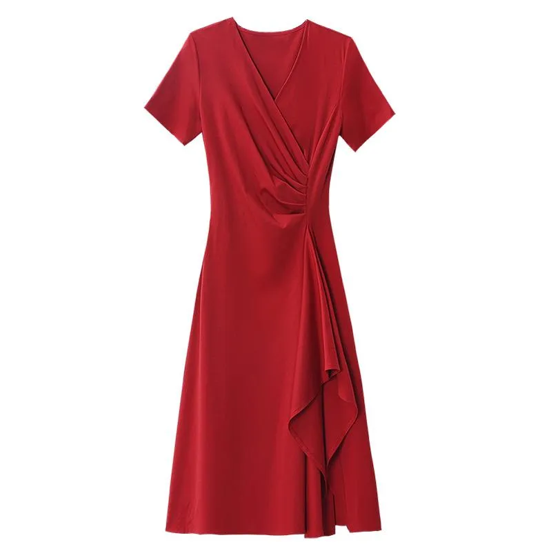 Women’s Chic Pleated Dress for a Flattering Silhouette