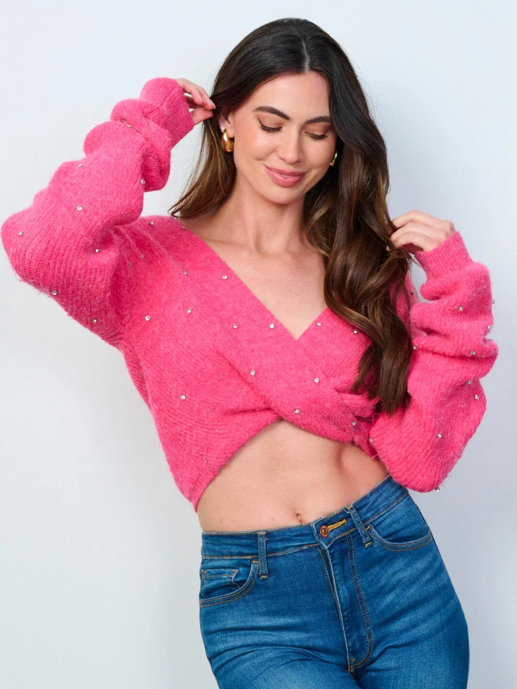 WOMEN'S LONG SLEEVE FRONT TWIST STUDS DETAILED SWEATER