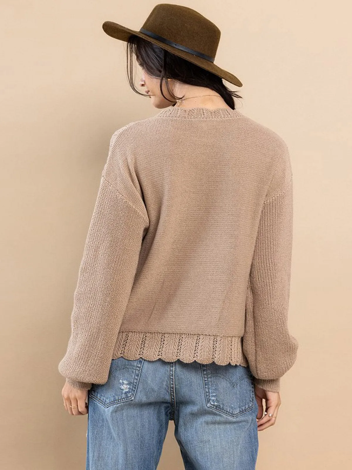 WOMEN'S LONG SLEEVE TRIM DETAILED KNIT SWEATER