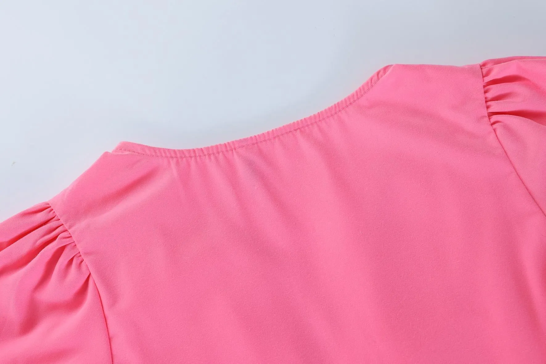 Women's Mid-Length Dress with Elastic Waist and In-Seam Pockets