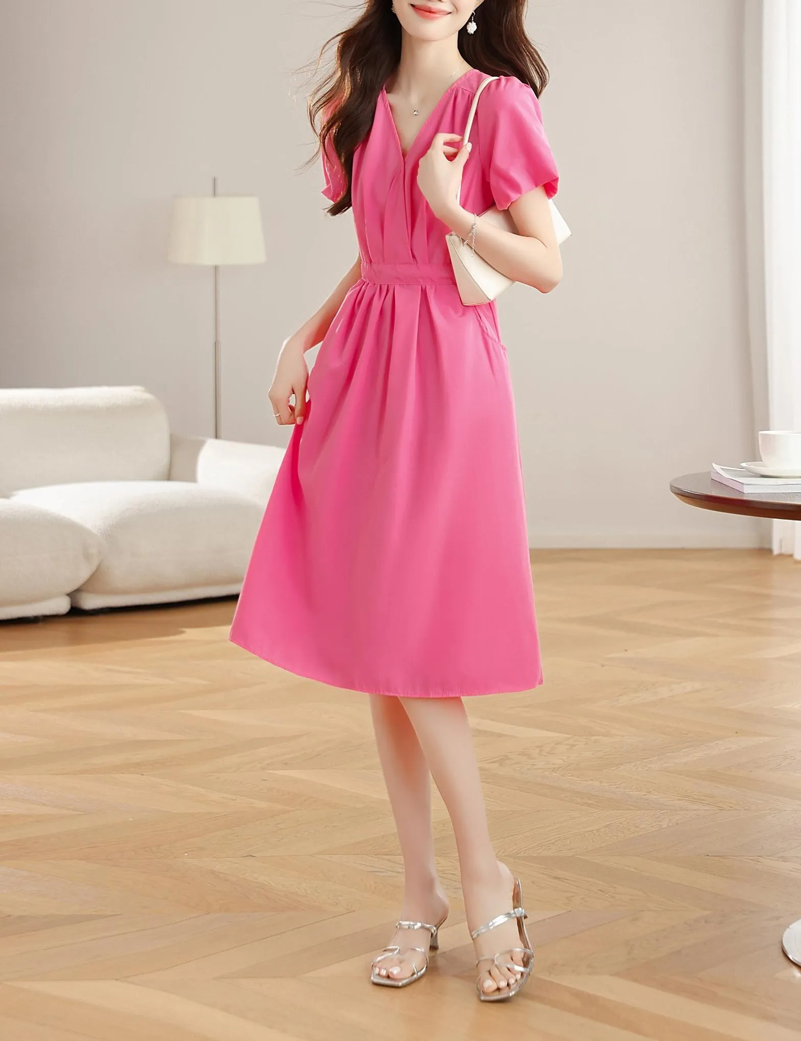 Women's Mid-Length Dress with Elastic Waist and In-Seam Pockets