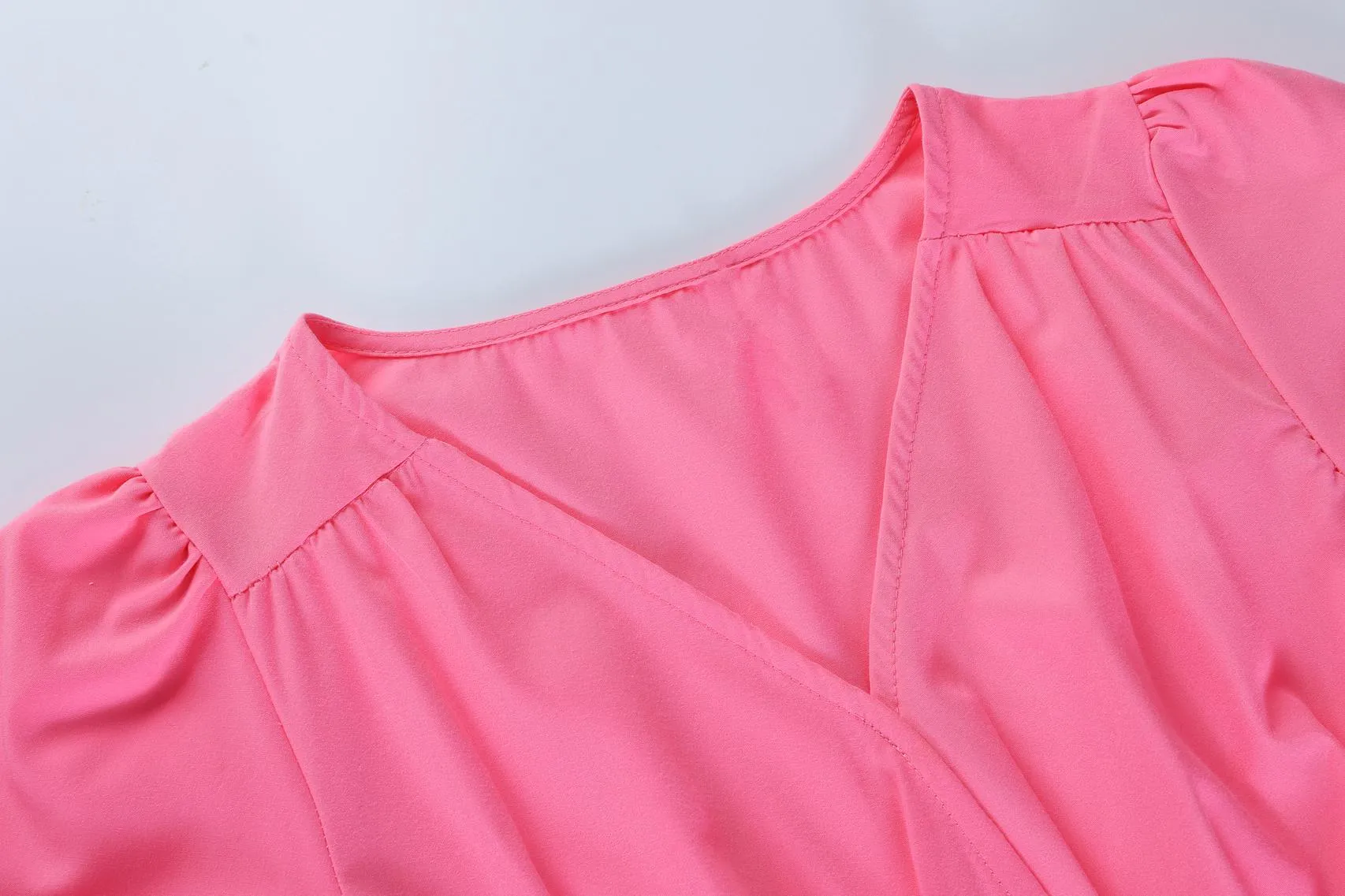 Women's Mid-Length Dress with Elastic Waist and In-Seam Pockets