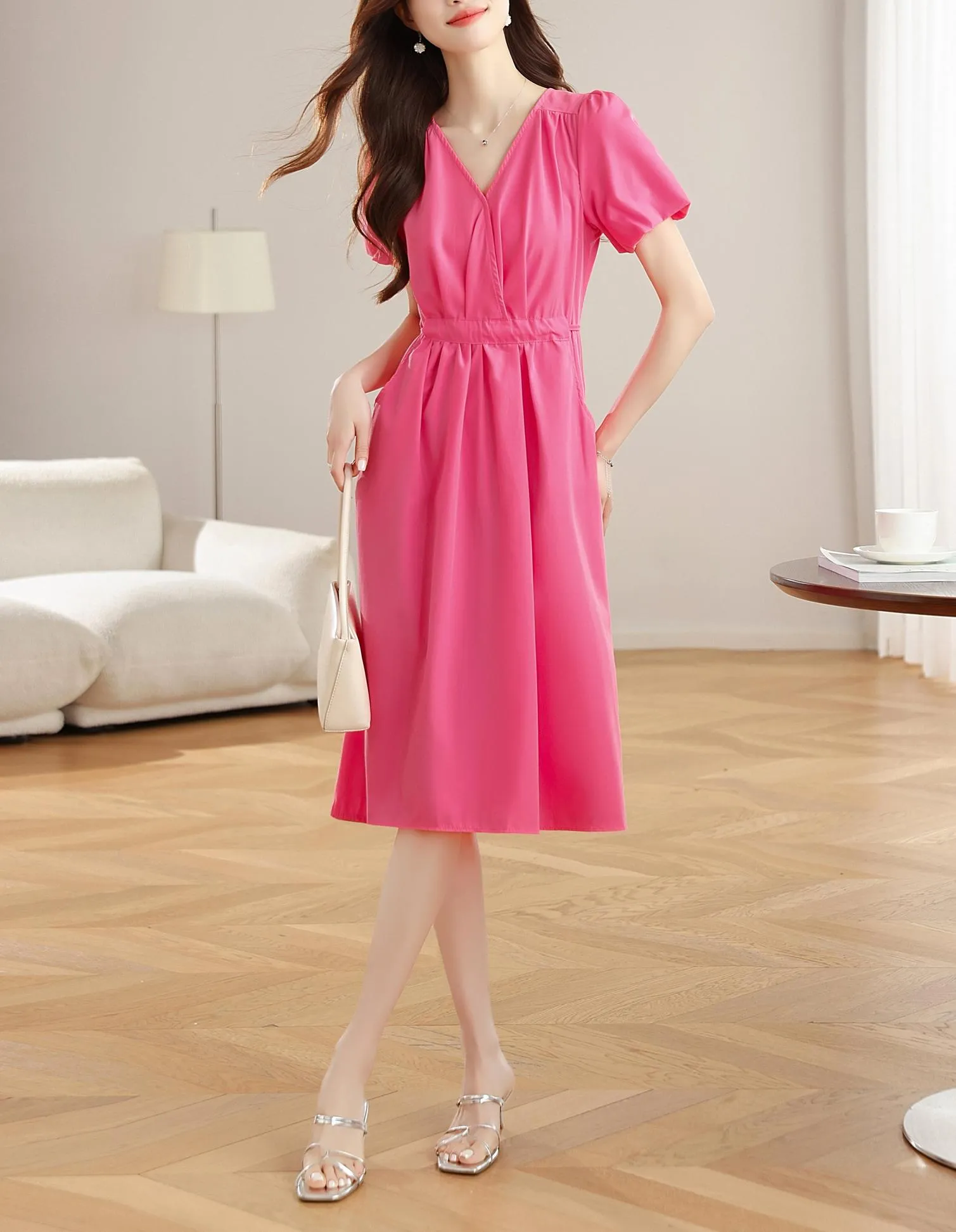 Women's Mid-Length Dress with Elastic Waist and In-Seam Pockets