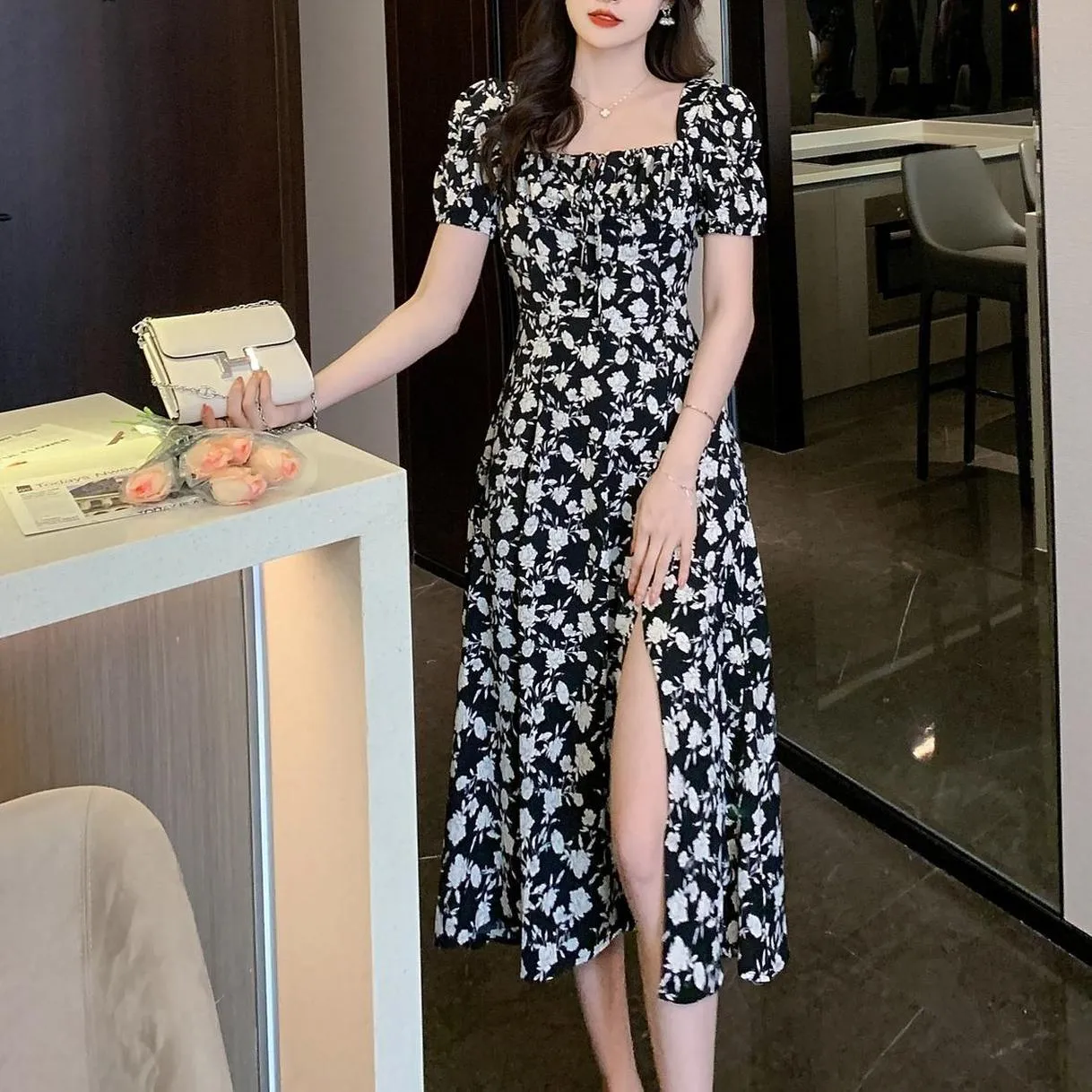 Women's Stunning Floral Print Tea Tea Dress with Split Thigh