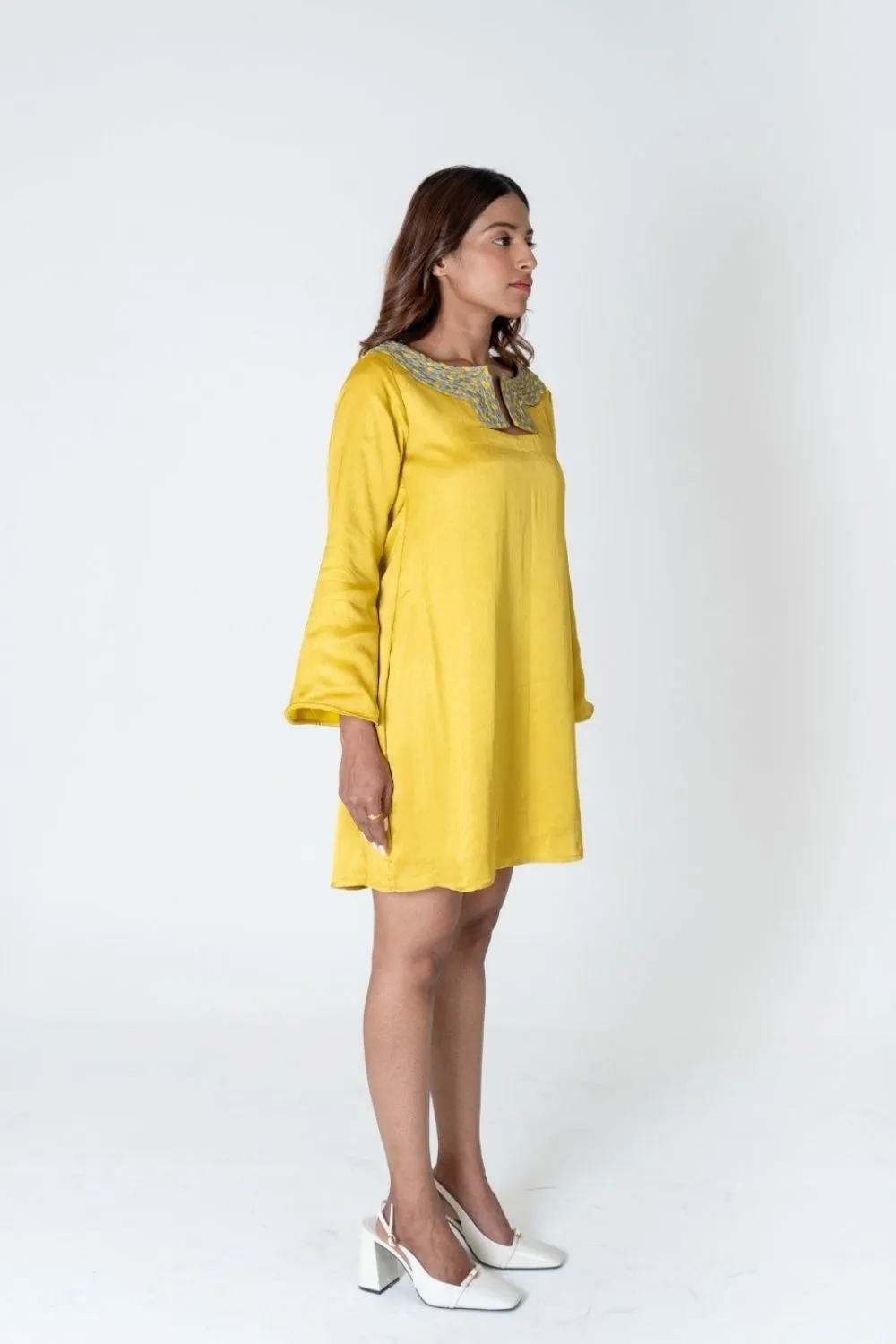 Yellow-Green Braided Collar Short Dress